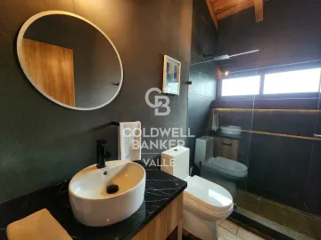 Casa en venta en San Mateo Acatitlán, Valle de Bravo, México