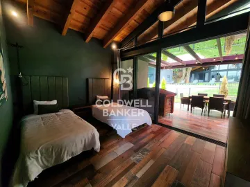 Casa en venta en San Mateo Acatitlán, Valle de Bravo, México