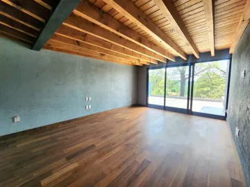 Casa en venta en Avandaro, Valle de Bravo, México