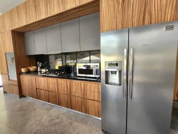 Casa en venta en Avandaro, Valle de Bravo, México