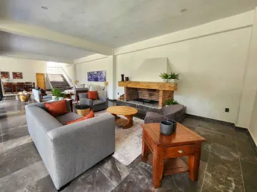 Casa en venta en Avandaro, Valle de Bravo, México