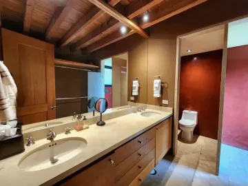 Casa en venta en La Capilla, Valle de Bravo, México