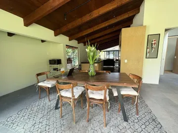 Casa en venta y renta en Cerro Gordo, Valle de Bravo, México