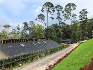 Casa en venta y renta en Cerro Gordo, Valle de Bravo, México