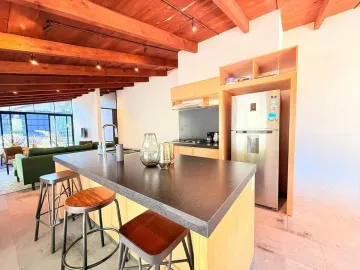 Casa en venta y renta en Cerro Gordo, Valle de Bravo, México