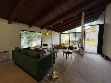 Casa en venta y renta en Cerro Gordo, Valle de Bravo, México