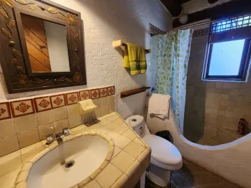 Casa en renta en Santa María Ahuacatlan, Valle de Bravo, México