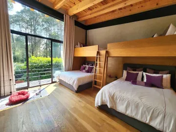Casa en venta en Rancho Avándaro, Valle de Bravo, México