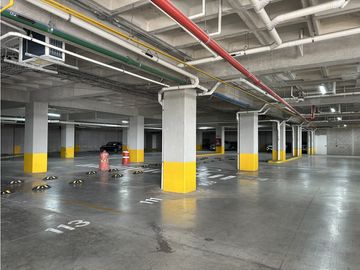 LOFT EN RENTA FRENTE AL JAMADI EN ZIBATA EL MARQUES QUERETARO GIH3