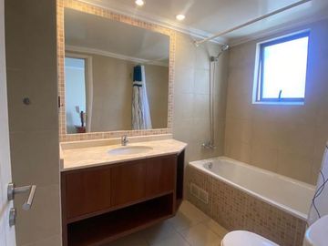 Se vende departamento en Viña del Mar, sector Oriente
