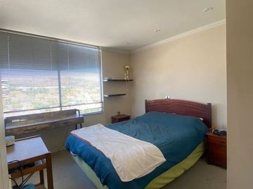 Se vende departamento en Viña del Mar, sector Oriente