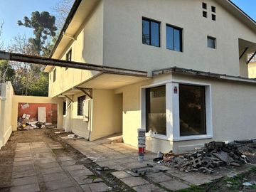 Propiedad Comercial de 850m2 19 Privados sector Edif Genesis