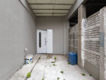 VENTA CASA MULTIFAMILIAR PATIO GARAJE I. CASANOVA