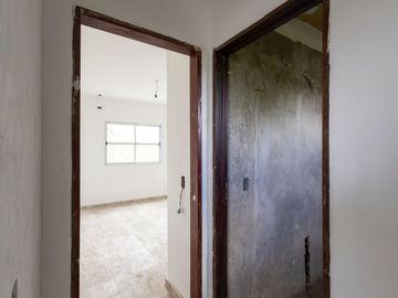 VENTA CASA MULTIFAMILIAR PATIO GARAJE I. CASANOVA