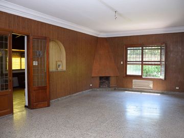 LOTE CON RESIDENCIA EN VENTA EN SAN MIGUEL