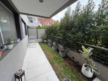 DPTO 3 AMB EN VENTA EN MILAIRES C/PATIO Y COCHERA