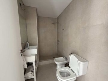 DPTO 3 AMB EN VENTA EN MILAIRES CON PATIO