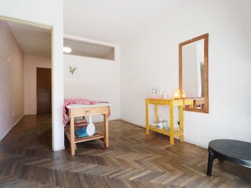 Venta depto. Tribunales  monoambiente div. balcòn