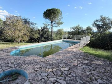 VENDO CASA 4 DORMI - PARQUE SIQUIMAN - GRAN LOTE