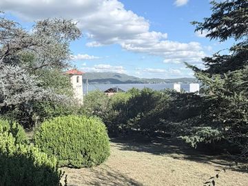VENDO CASA 4 DORMI - PARQUE SIQUIMAN - GRAN LOTE