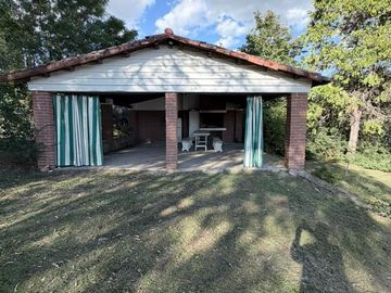 VENDO CASA 4 DORMI - PARQUE SIQUIMAN - GRAN LOTE