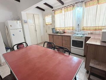 VENDO CASA 4 DORMI - PARQUE SIQUIMAN - GRAN LOTE