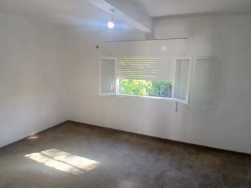 Venta de casa DOS PLANTAS en ARROYITO