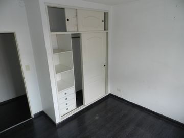 VENTA DEPTO 3 AMB. EN VERSALLES C/TERRAZA PROPIA