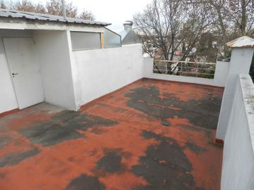 VENTA DEPTO 3 AMB. EN VERSALLES C/TERRAZA PROPIA