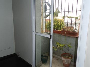 VENTA DEPTO 3 AMB. EN VERSALLES C/TERRAZA PROPIA