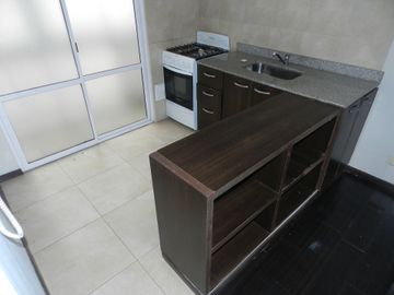 VENTA DEPTO 3 AMB. EN VERSALLES C/TERRAZA PROPIA