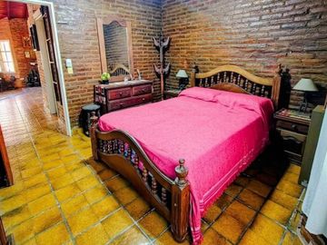 VENTA CASA EN COUNTRY EL POTRERO PERMUTA