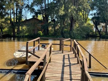 VENTA CASA MUELLE PROPIO RIO CARAGUATA ISLA TIGRE