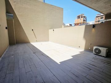 VENTA DEPTO 2 AMB CON PATIO A ESTRENAR EN NUÑEZ