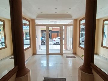 VENTA DEP.  2 AMBIENTES  AMOBLADO  CACEROS CENTRO