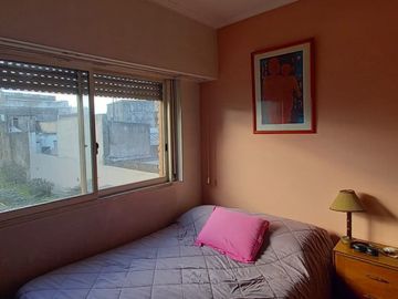 VENTA DEPARTAMENTO 4 AMBIENTES COCHERA Y BAUL.