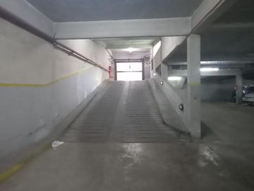 VENTA DEPARTAMENTO 4 AMBIENTES COCHERA Y BAUL.