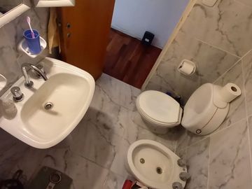 VENTA DEPARTAMENTO 4 AMBIENTES COCHERA Y BAUL.