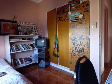 VENTA DEPARTAMENTO 4 AMBIENTES COCHERA Y BAUL.