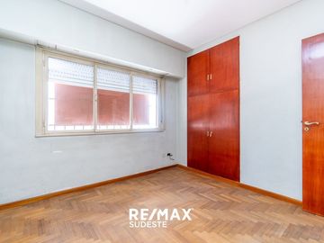145 m² con TERRAZA EXCLUSIVA · 3 DORM.  CENTRO