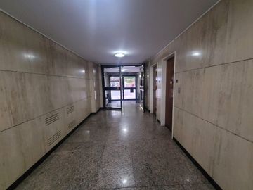 VENTA dpto 3 amb  Constitucion luminoso subte APTO