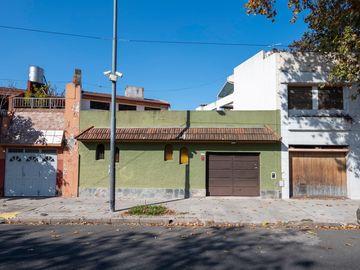 Casa 5 amb  venta Villa del Parque patio/ cocheras