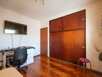 Casa 5 amb  venta Villa del Parque patio/ cocheras