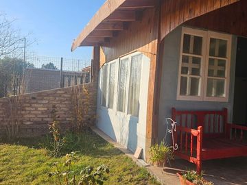 AMPLIA CASA EN VENTA, LAVALLE