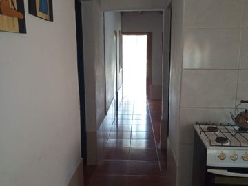 AMPLIA CASA EN VENTA, LAVALLE