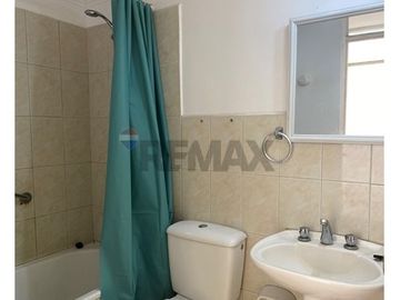 EN CONDOMINIO CALLE URIBE CASA EN ARRIENDO