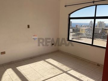 EN CONDOMINIO CALLE URIBE CASA EN ARRIENDO