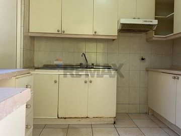EN CONDOMINIO CALLE URIBE CASA EN ARRIENDO