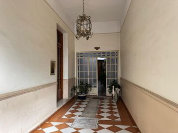 Venta Casa ideal para desarrollo en General Paz
