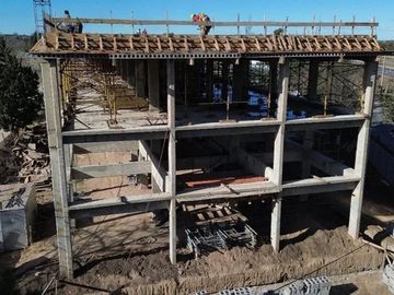 OFICINA EN VENTA NUEVALLENDE 63 M2 POZO FINANCIADO